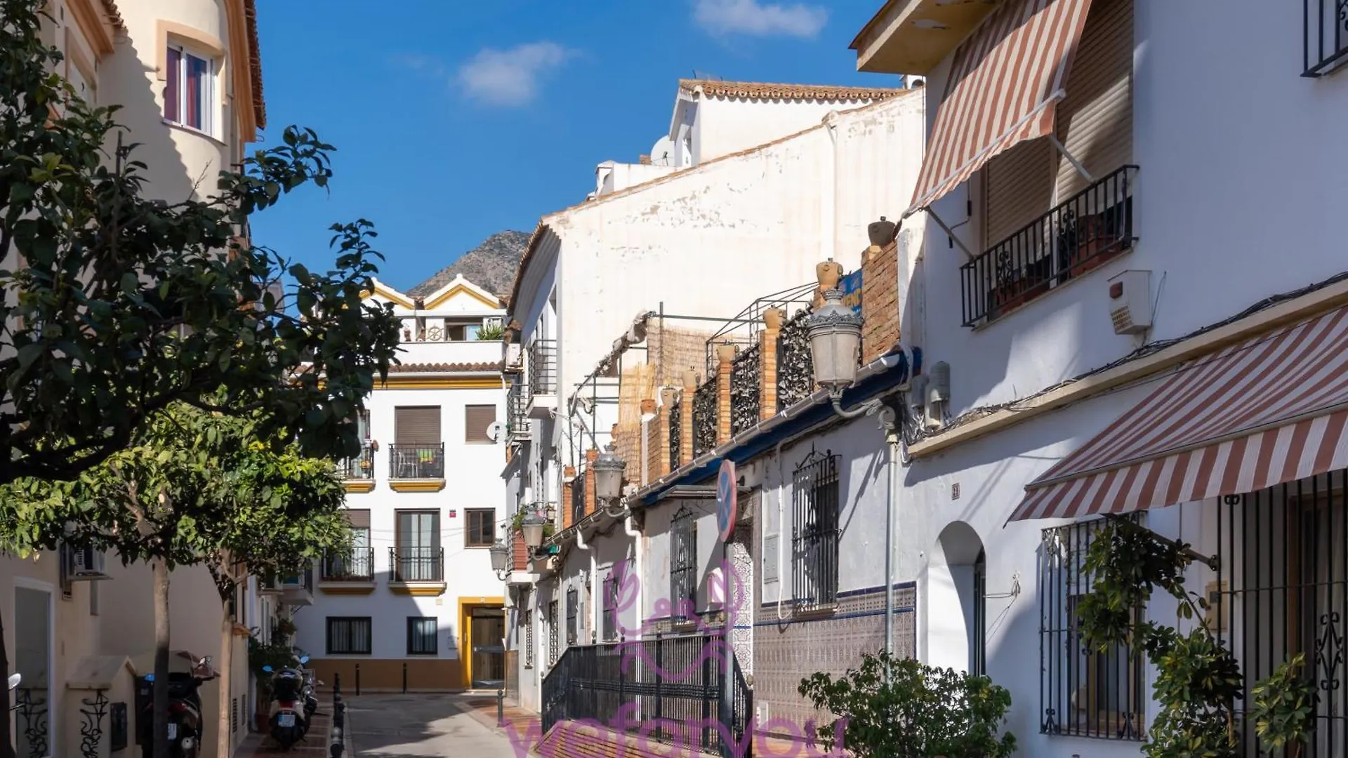 Weforyou Old Town Benalmádena Apartman